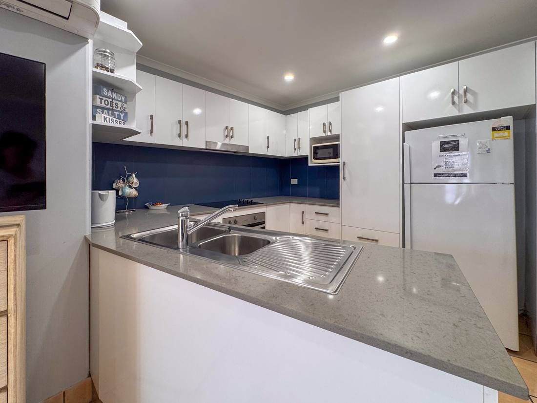 Kitchen, Northpoint Apartments Alexandra Headland